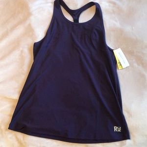 Kenneth Cole Reaction tank